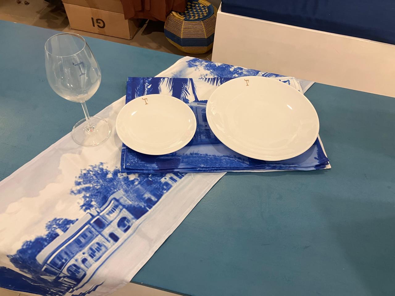 Poly Canvas Crested Table Linen Set